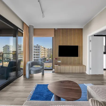 Bemowo - Air Con, Balcony, Parking - By Rentujemy