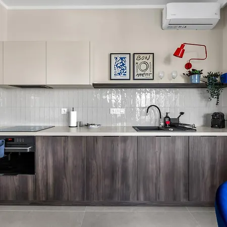 Bemowo - Air Con, Balcony, Parking - By Rentujemy Apartamento