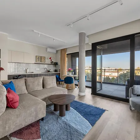 Apartamento Bemowo - Air Con, Balcony, Parking - By Rentujemy *