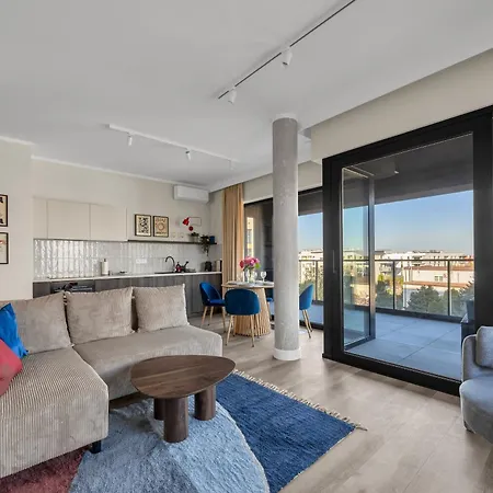 Apartamento Bemowo - Air Con, Balcony, Parking - By Rentujemy
