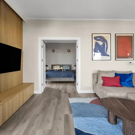 Apartamento Bemowo - Air Con, Balcony, Parking - By Rentujemy *